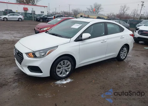 2021 Hyundai Accent Se z USA, uszkodzony, nr VIN 3KPC24A67ME136477